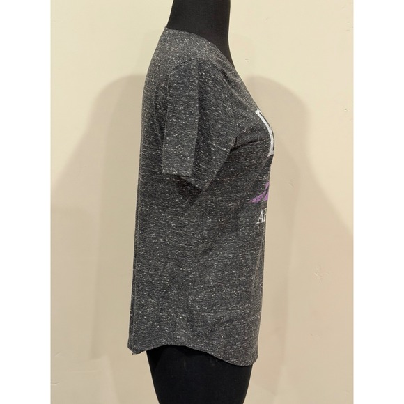 The Beatles Abbey Road Graphic V-neck T-shirt Women Small Grey heather music Y2K - Picture 3 of 7